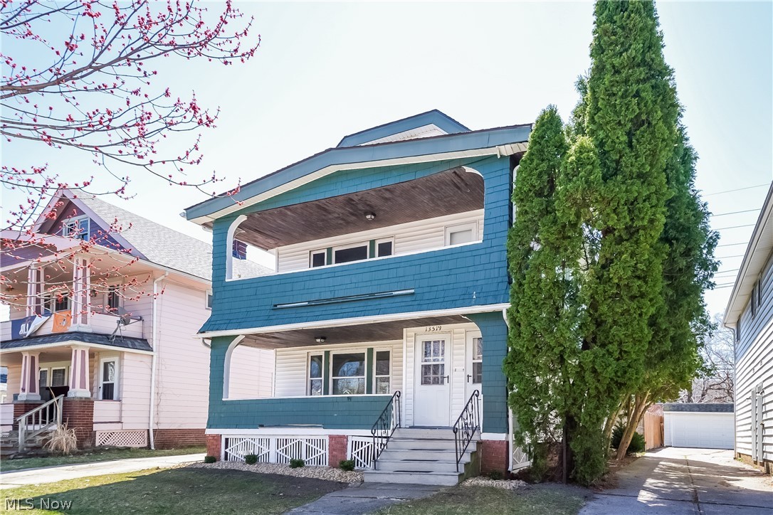 13519 Merl Avenue Lakewood OH 44107