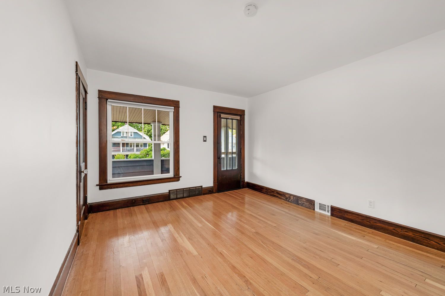 1605 Alameda Avenue Lakewood OH 44107