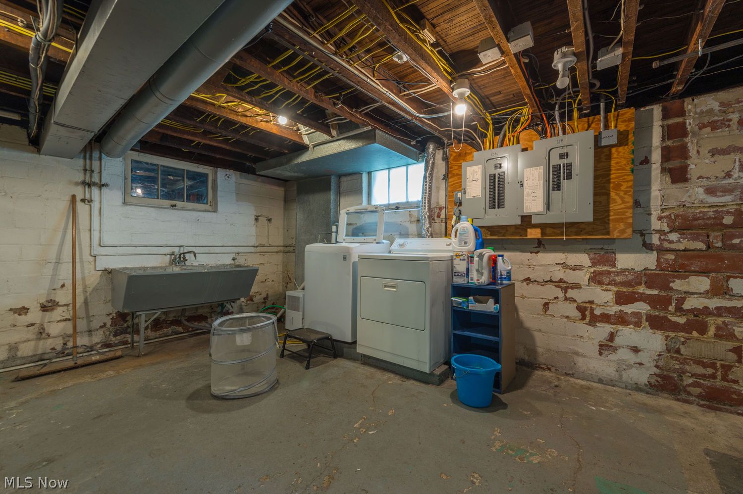 1605 Alameda Avenue Lakewood OH 44107