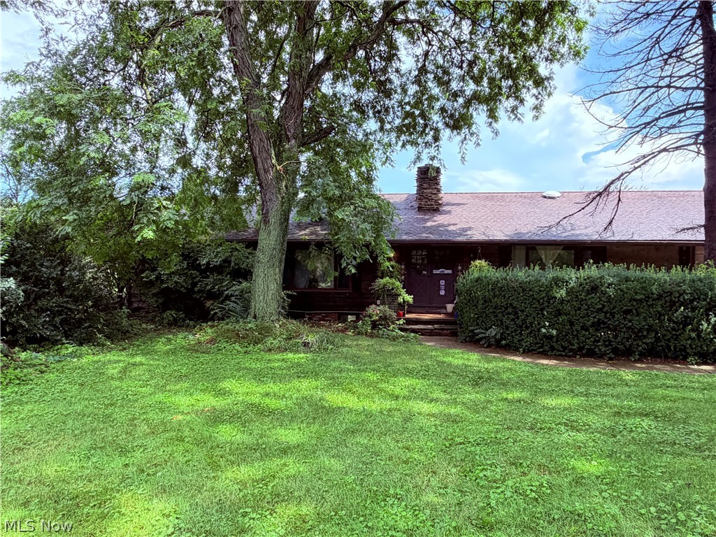 12276 Cleveland Avenue NW Uniontown OH 44685