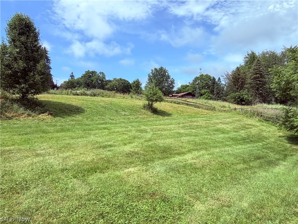 12276 Cleveland Avenue NW Uniontown OH 44685