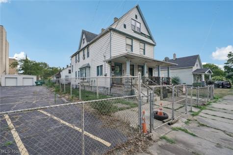 2115 Seymour Avenue Cleveland OH 44113