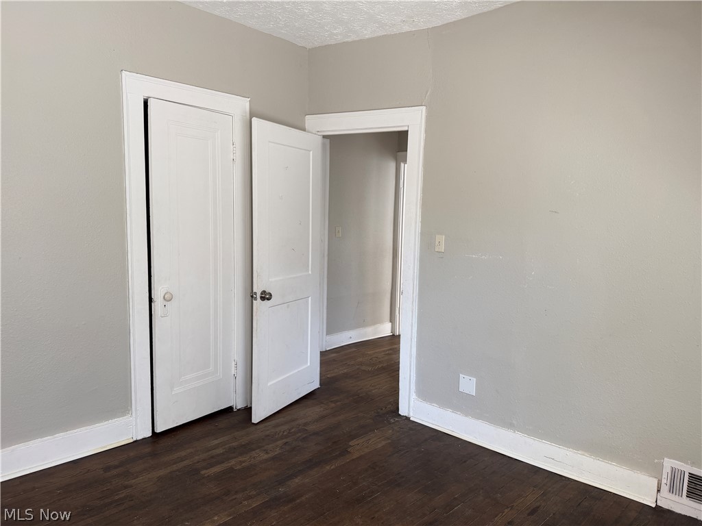 16005-16007 Nelamere Road East Cleveland OH 44112
