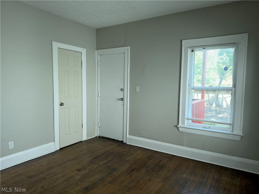 16005-16007 Nelamere Road East Cleveland OH 44112
