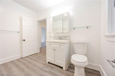 1390 E 109th Street Cleveland OH 44106