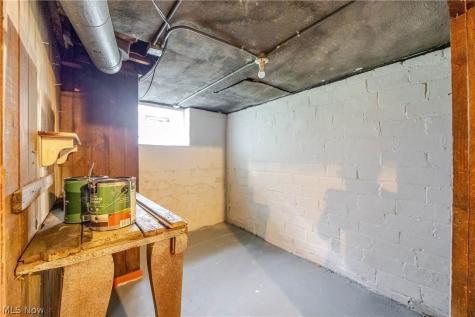 1390 E 109th Street Cleveland OH 44106