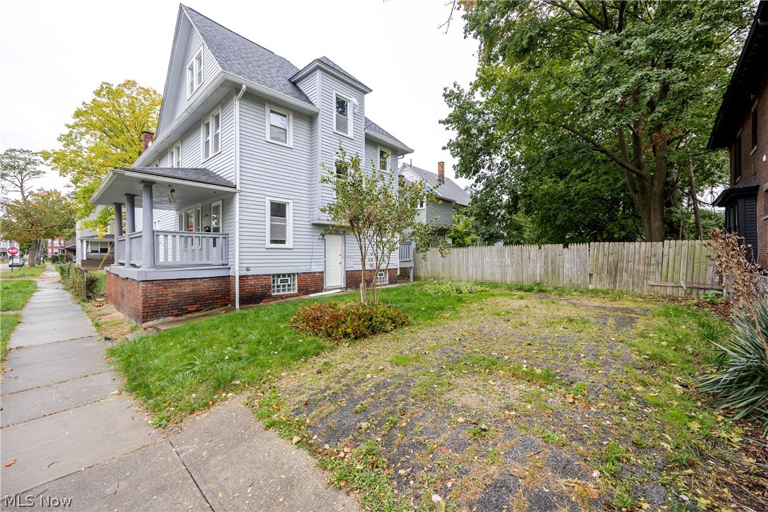 1390 E 109th Street Cleveland OH 44106