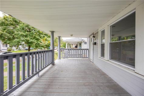 1390 E 109th Street Cleveland OH 44106