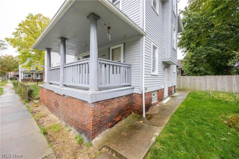 1390 E 109th Street Cleveland OH 44106