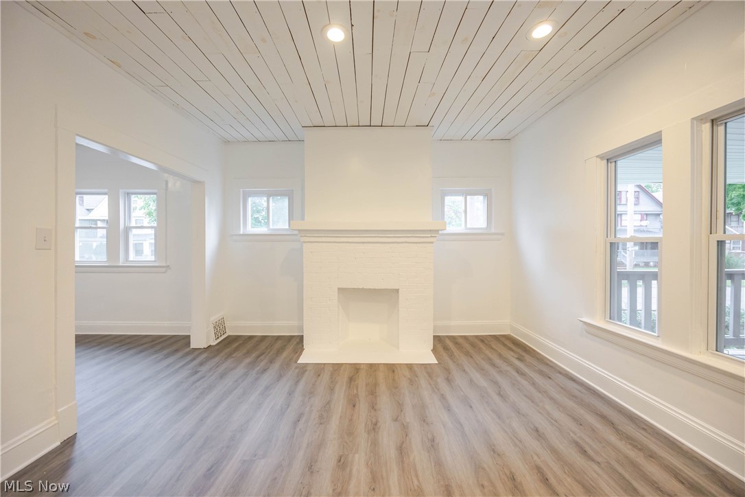 1390 E 109th Street Cleveland OH 44106