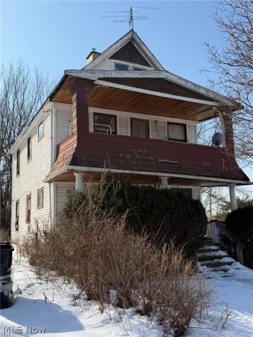 10502 Mount Auburn Avenue Cleveland OH 44104