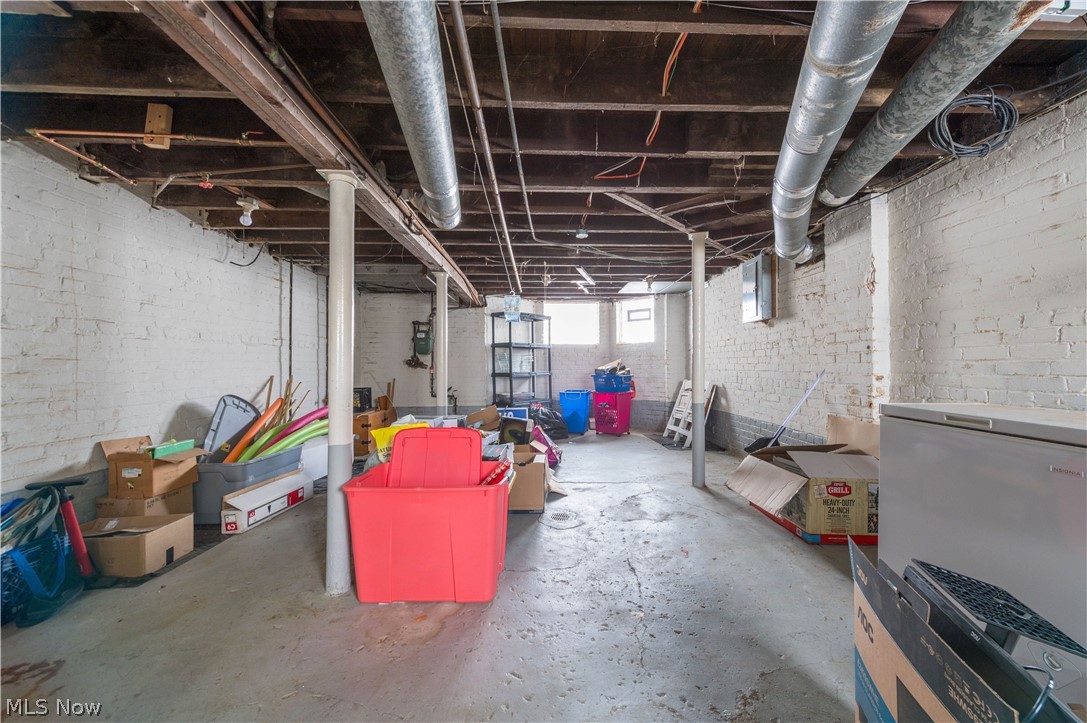 1473 Newman Avenue Lakewood OH 44107