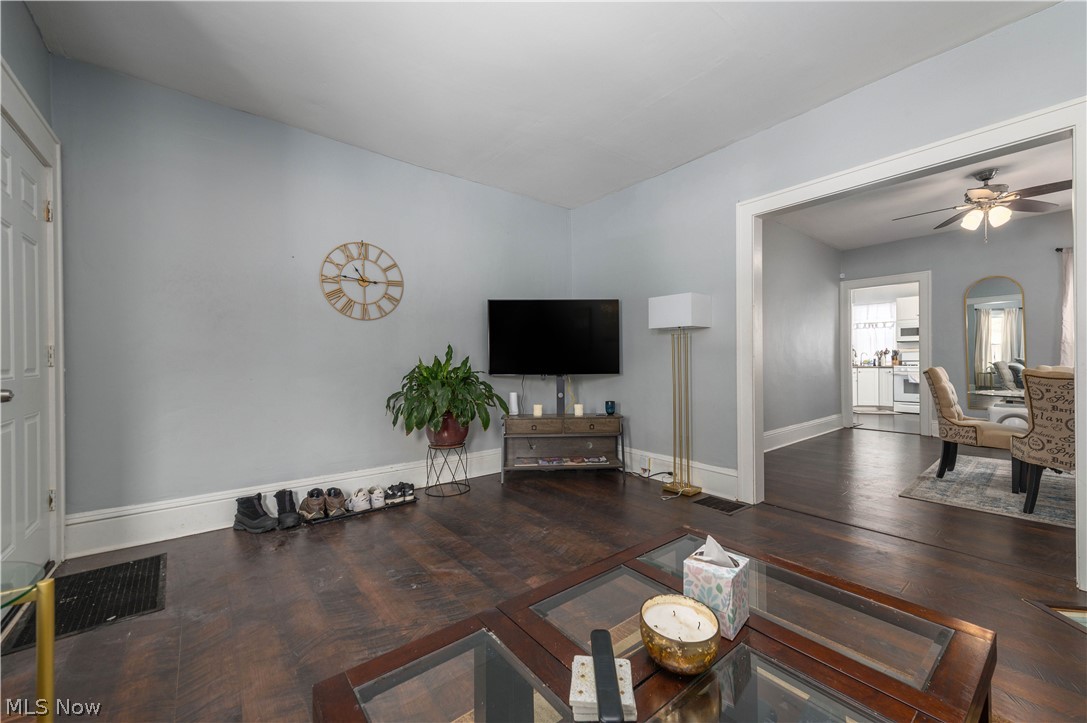 1473 Newman Avenue Lakewood OH 44107