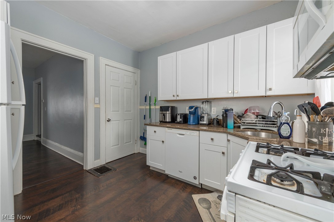 1473 Newman Avenue Lakewood OH 44107