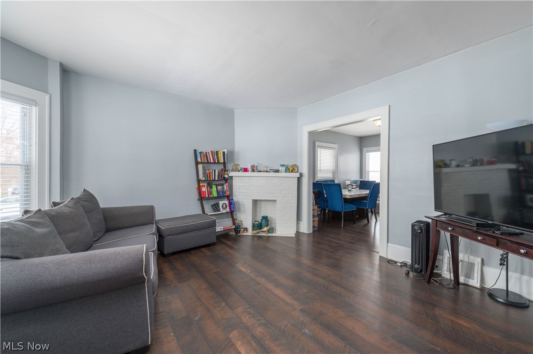 1473 Newman Avenue Lakewood OH 44107