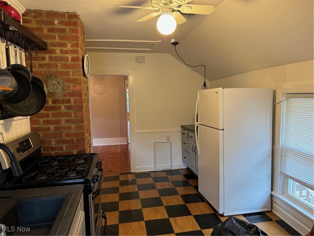 1832 W 48 Street Cleveland OH 44102