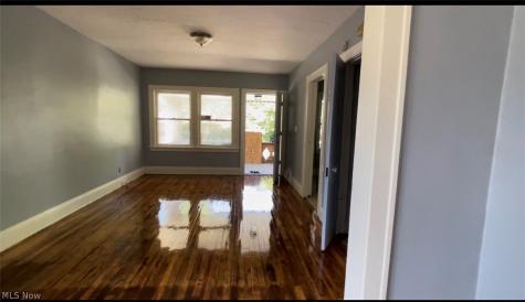 3769 E 154th Street Cleveland OH 44128