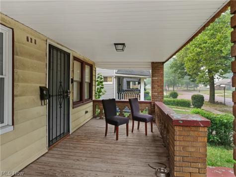 3769 E 154th Street Cleveland OH 44128
