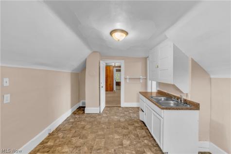 845 Dayton Street Akron OH 44310