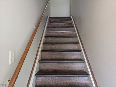 1517 Whitehall Boulevard Kent OH 44240