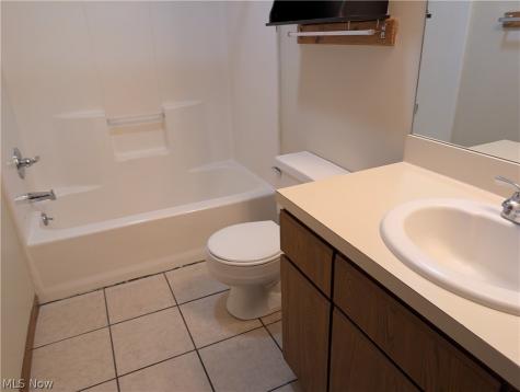 1517 Whitehall Boulevard Kent OH 44240