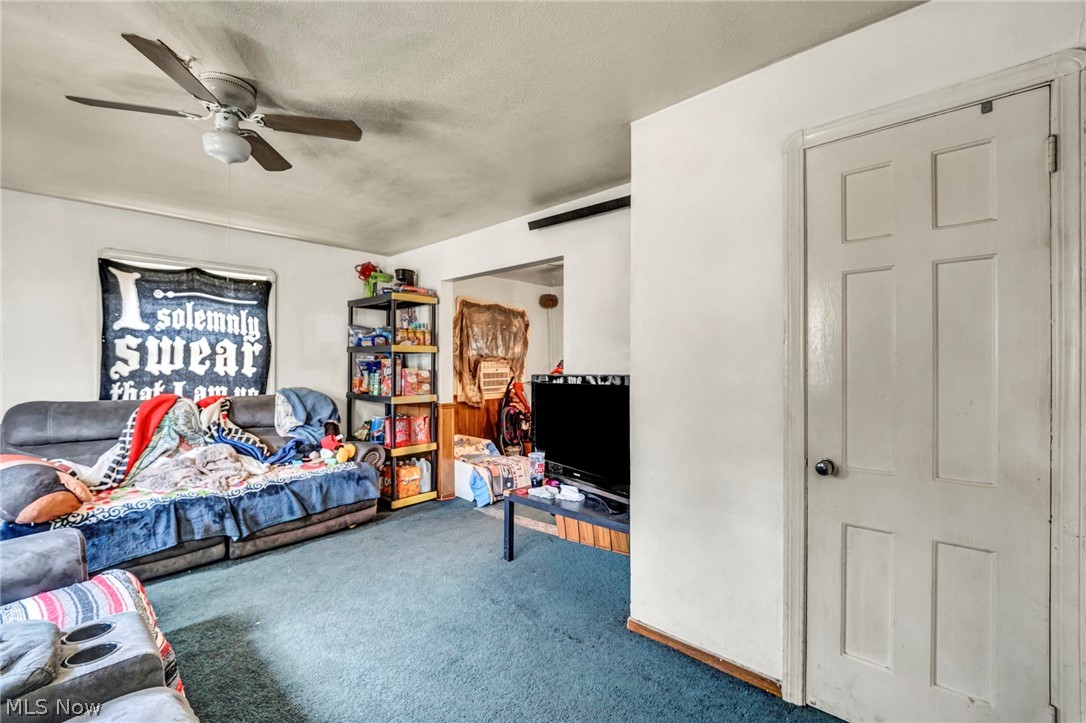 4532 W 150th Street Cleveland OH 44135