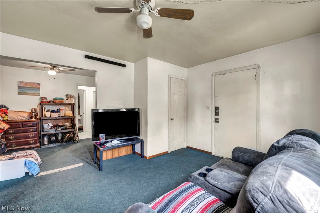 4532 W 150th Street Cleveland OH 44135