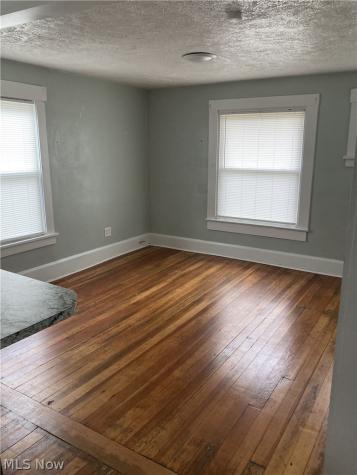 2527 Coventry Boulevard NE Canton OH 44705