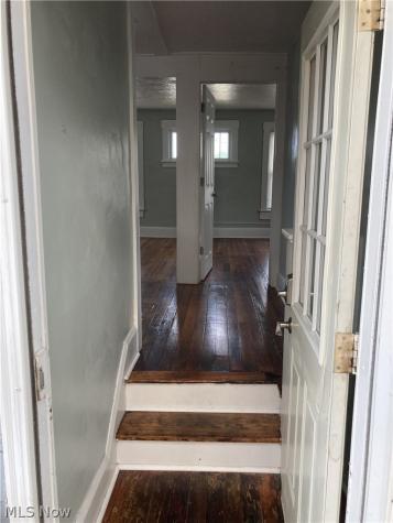 2527 Coventry Boulevard NE Canton OH 44705