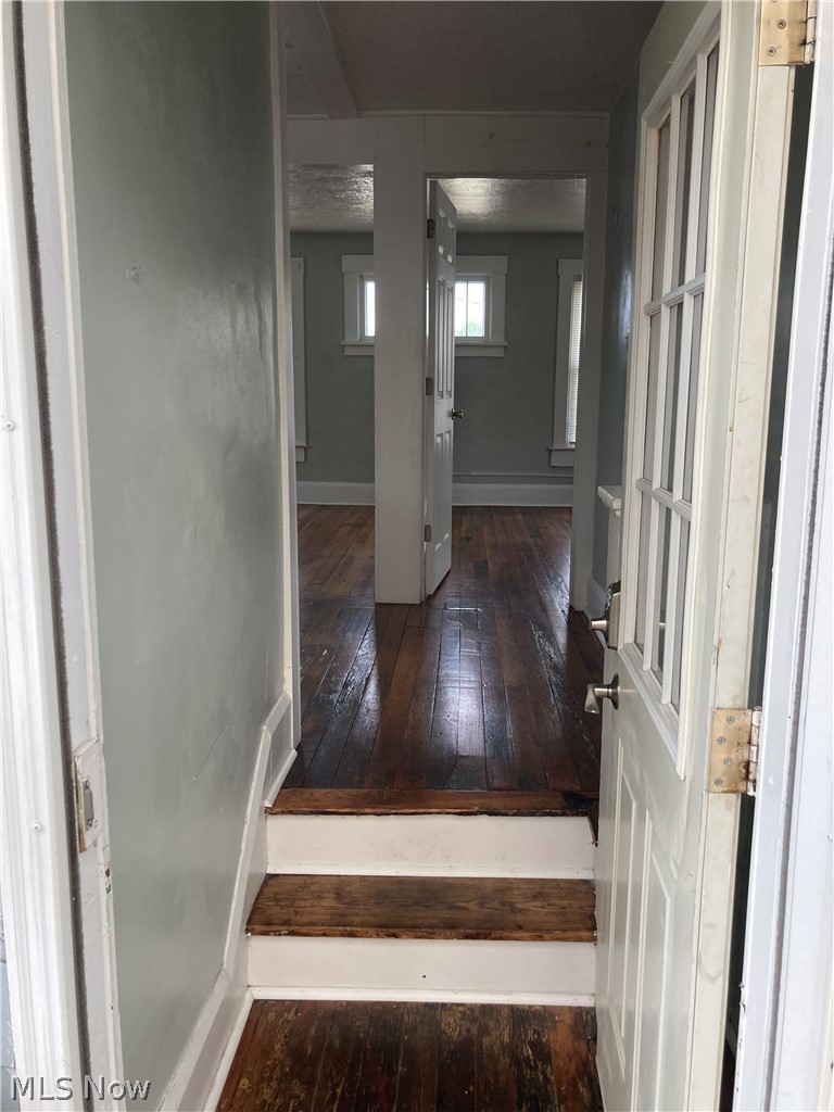 2527 Coventry Boulevard NE Canton OH 44705