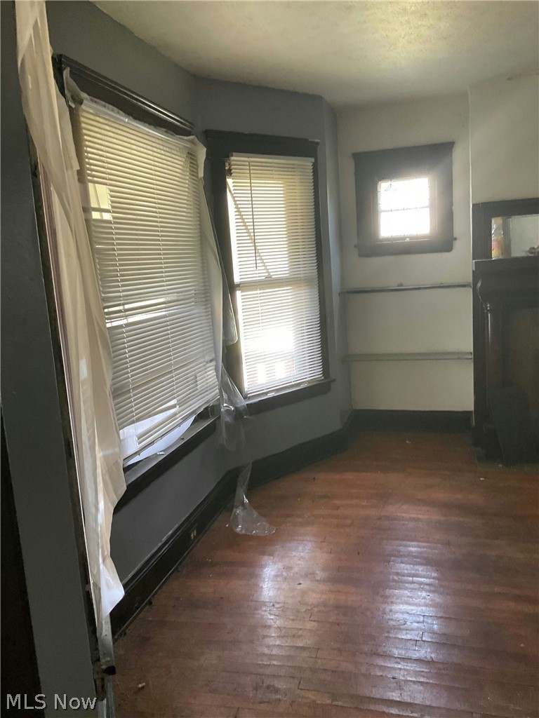 11910 Chesterfield Avenue Cleveland OH 44108