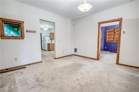 1792 W 57th Street Cleveland OH 44102