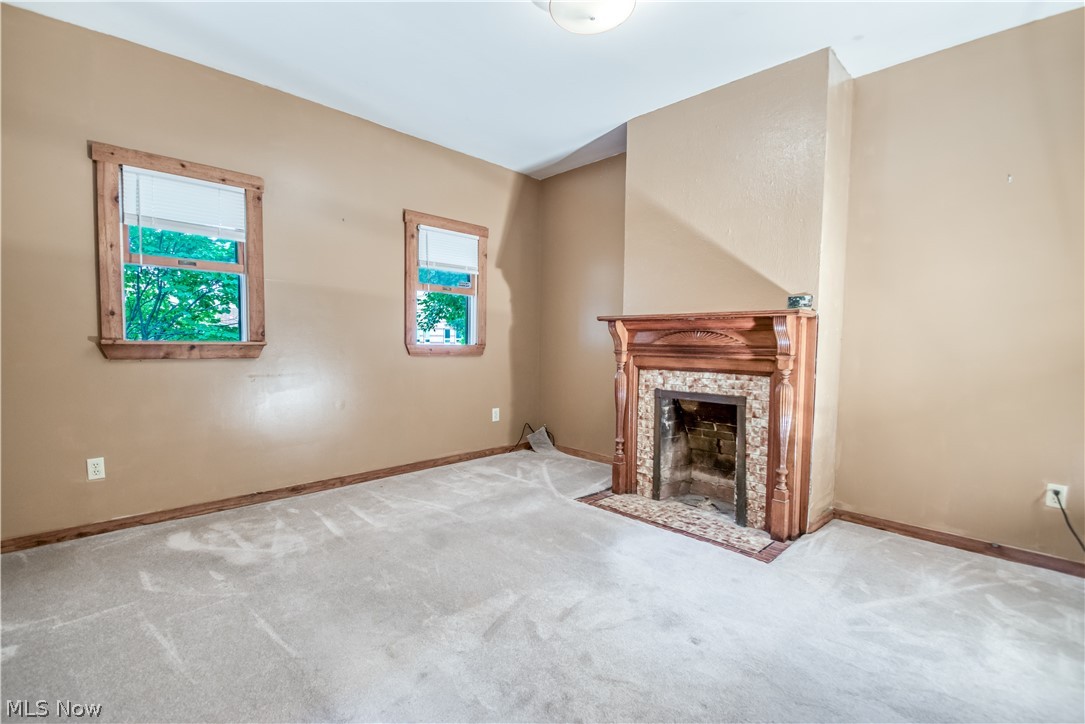 1792 W 57th Street Cleveland OH 44102