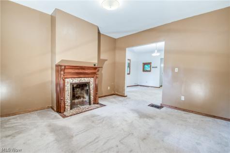 1792 W 57th Street Cleveland OH 44102