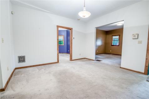1792 W 57th Street Cleveland OH 44102