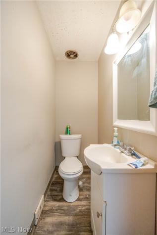 3825 Mayfield Road Cleveland Heights OH 44121