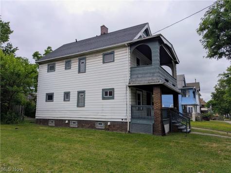 10302 Lamontier Avenue Cleveland OH 44104