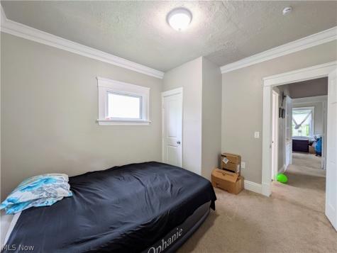 10302 Lamontier Avenue Cleveland OH 44104