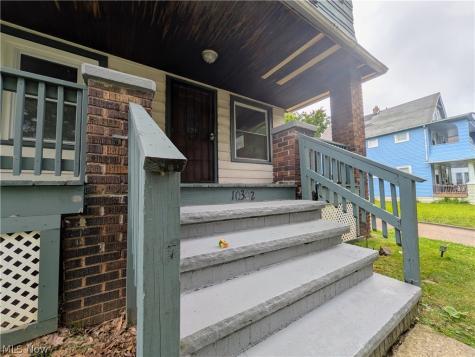 10302 Lamontier Avenue Cleveland OH 44104