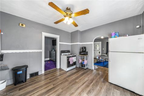 2814 E 118th Street Cleveland OH 44120