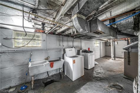 2814 E 118th Street Cleveland OH 44120