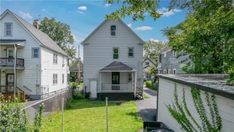 2814 E 118th Street Cleveland OH 44120