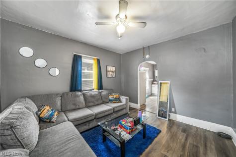 2814 E 118th Street Cleveland OH 44120