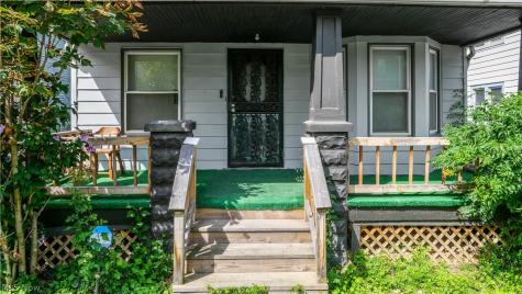 2814 E 118th Street Cleveland OH 44120