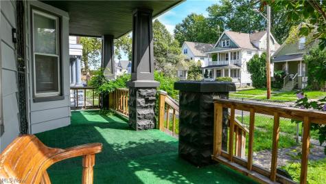 2814 E 118th Street Cleveland OH 44120