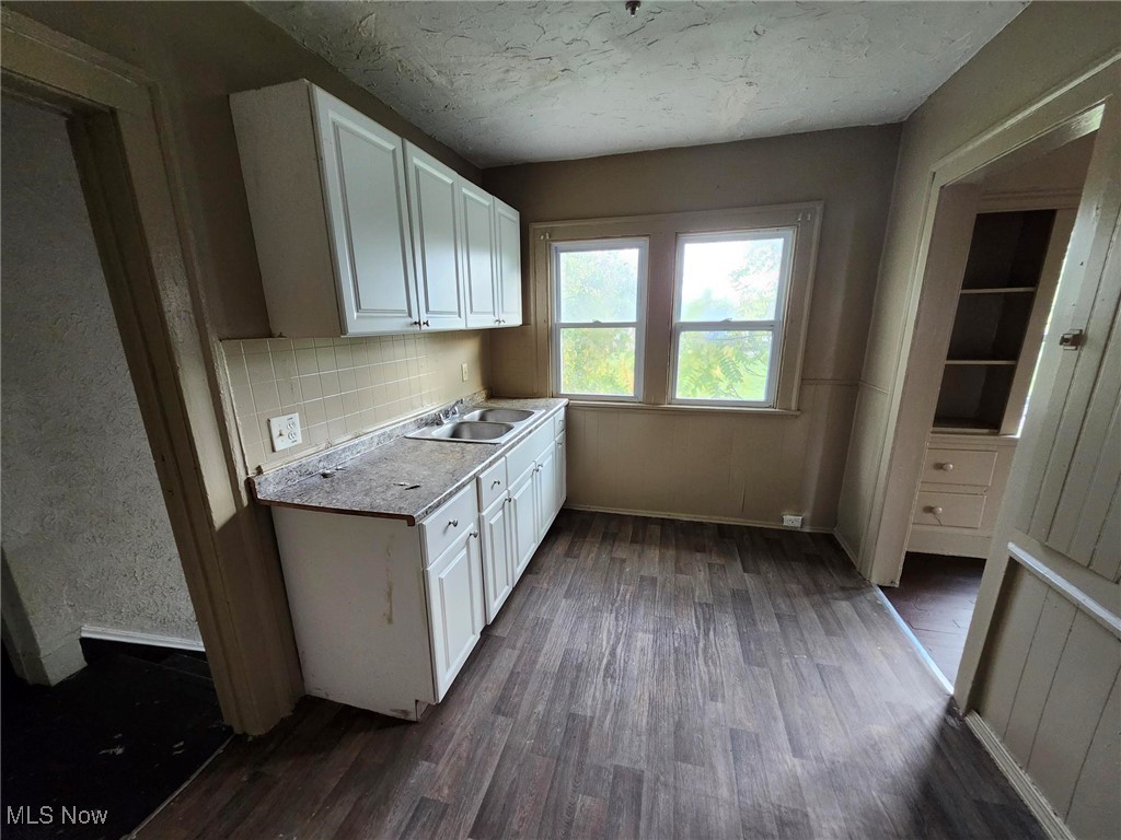 3537 E 144th Street Cleveland OH 44120