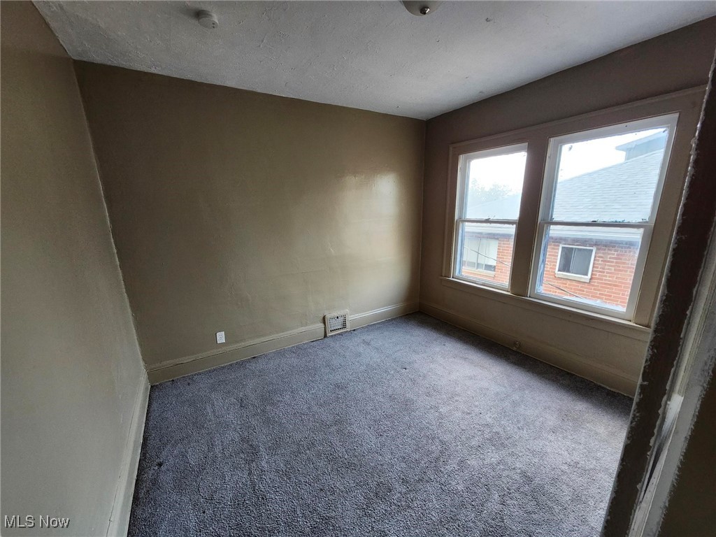 3537 E 144th Street Cleveland OH 44120