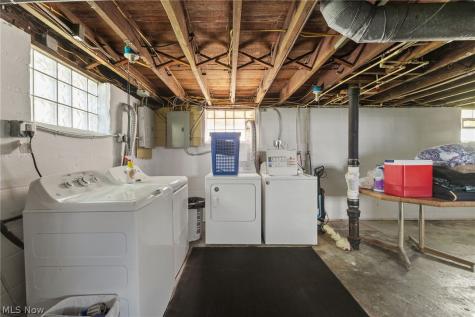 3903 W 32 Cleveland OH 44109