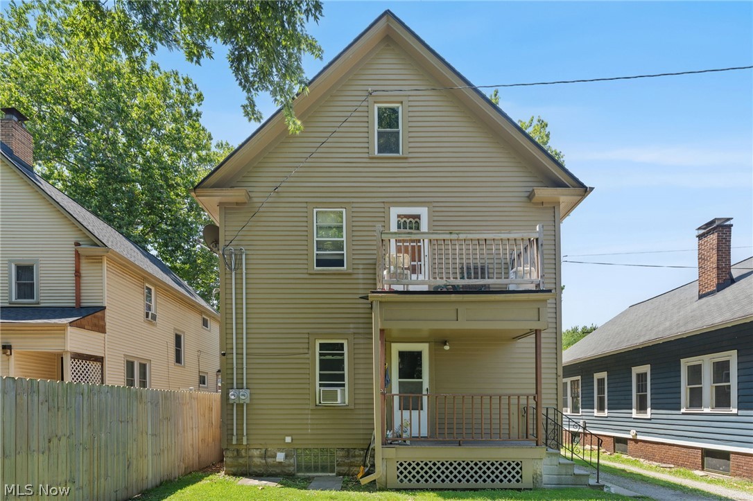 3903 W 32 Cleveland OH 44109