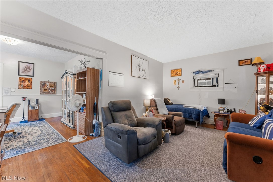 3903 W 32 Cleveland OH 44109